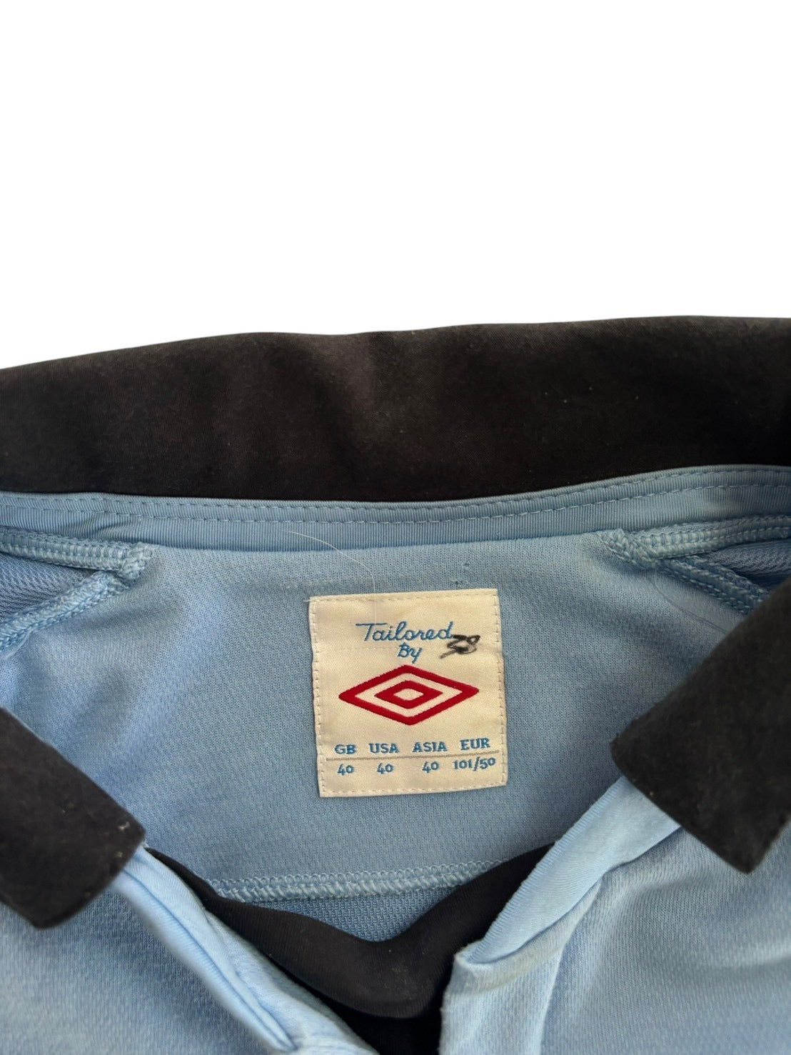 12/13 Umbro Manchester City Home Aguero