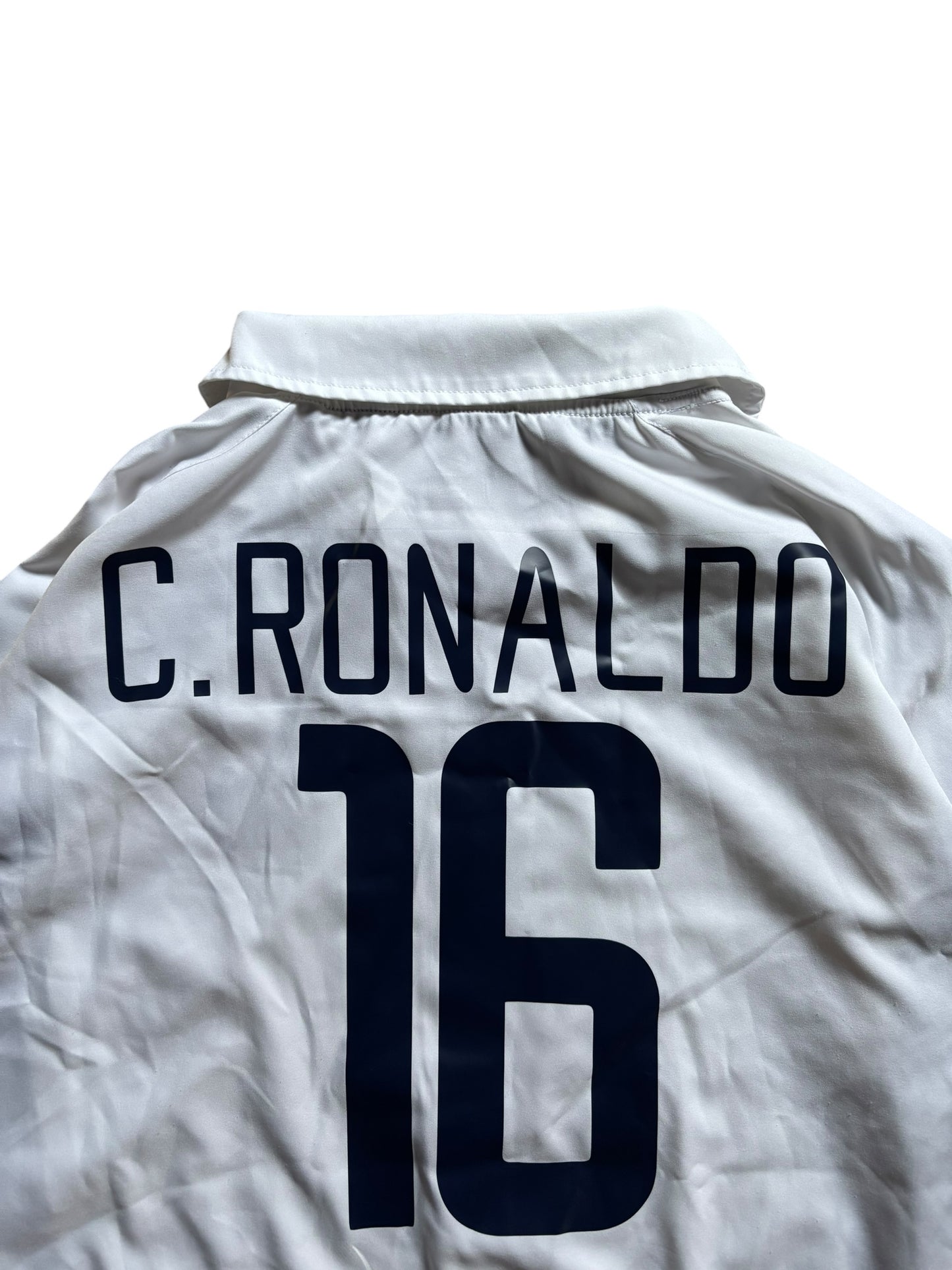 02/04 Nike Portugal National Team Away
No.16 Cristiano Ronaldo