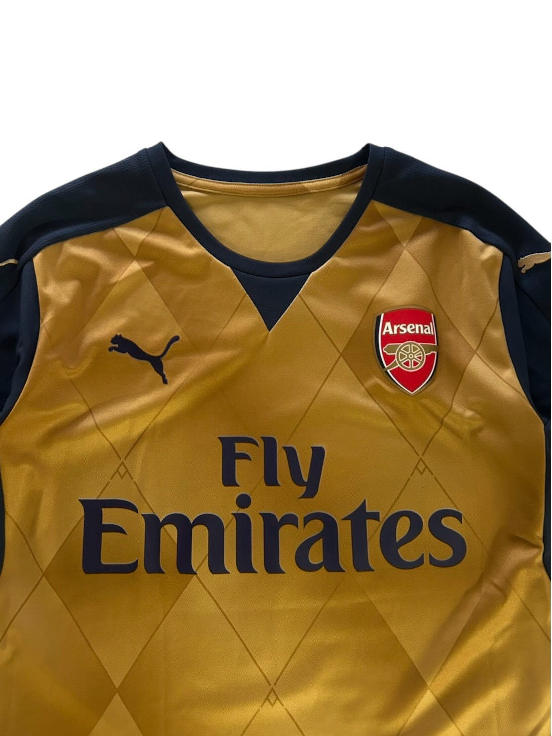 15/16 Puma Arsenal Away Walcott