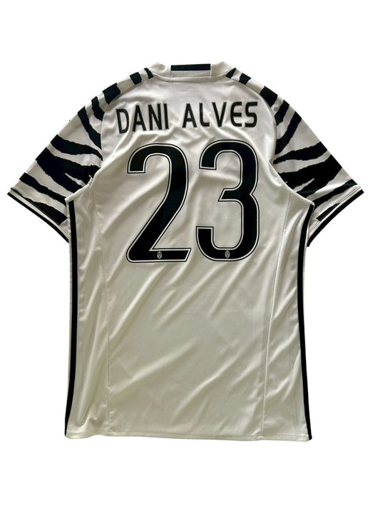 16/17 Adidas Juventus Home No.23 Dani Alves