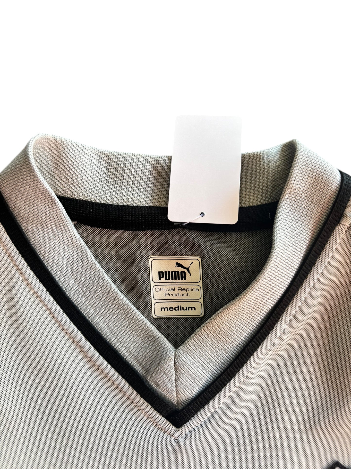 01/02 Puma Everton Away No.10 Duncan Ferguson