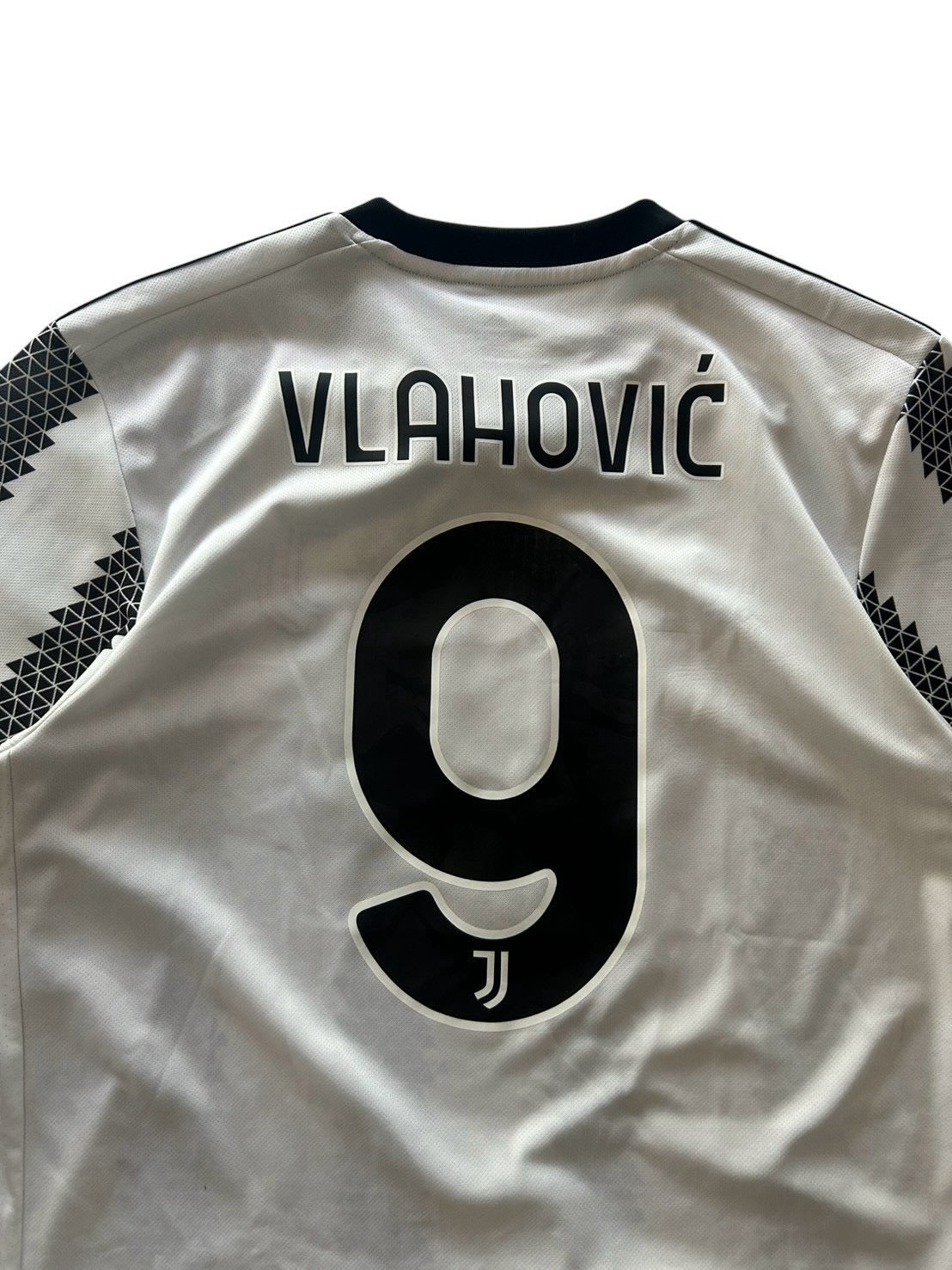 22/23 Adidas Juventus Home No.9 Vlahovic
