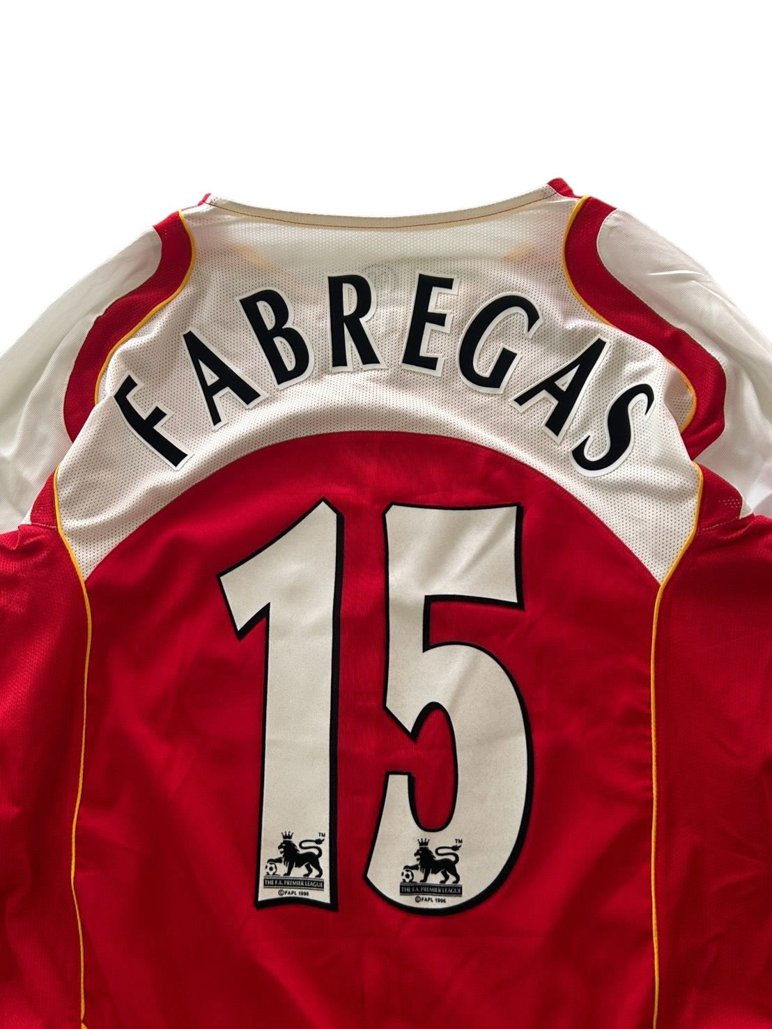 04/05 Nike Arsenal No.15 Fabregas
