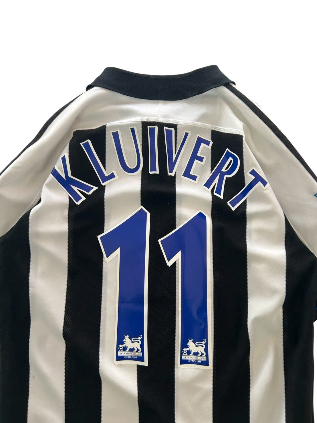 03/04 Adidas Newcastle United No.11 Kluivert
