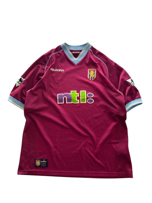 01/02 Diadora Aston Villa Home