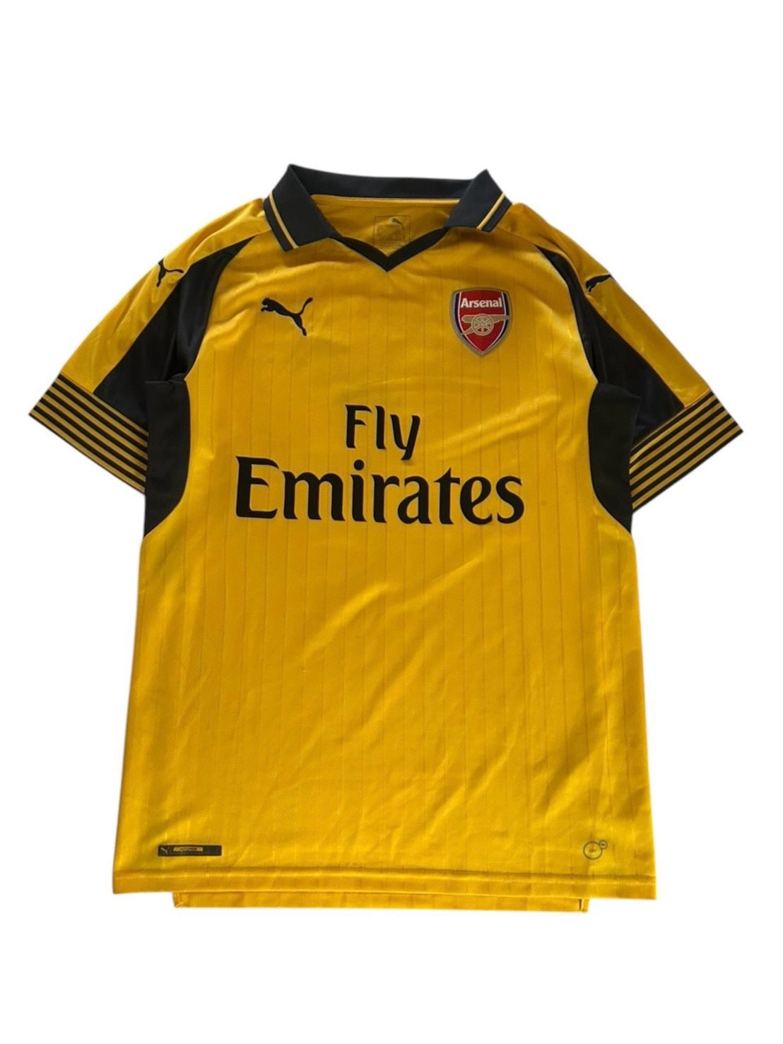 16/17 Puma Arsenal Away Ozil