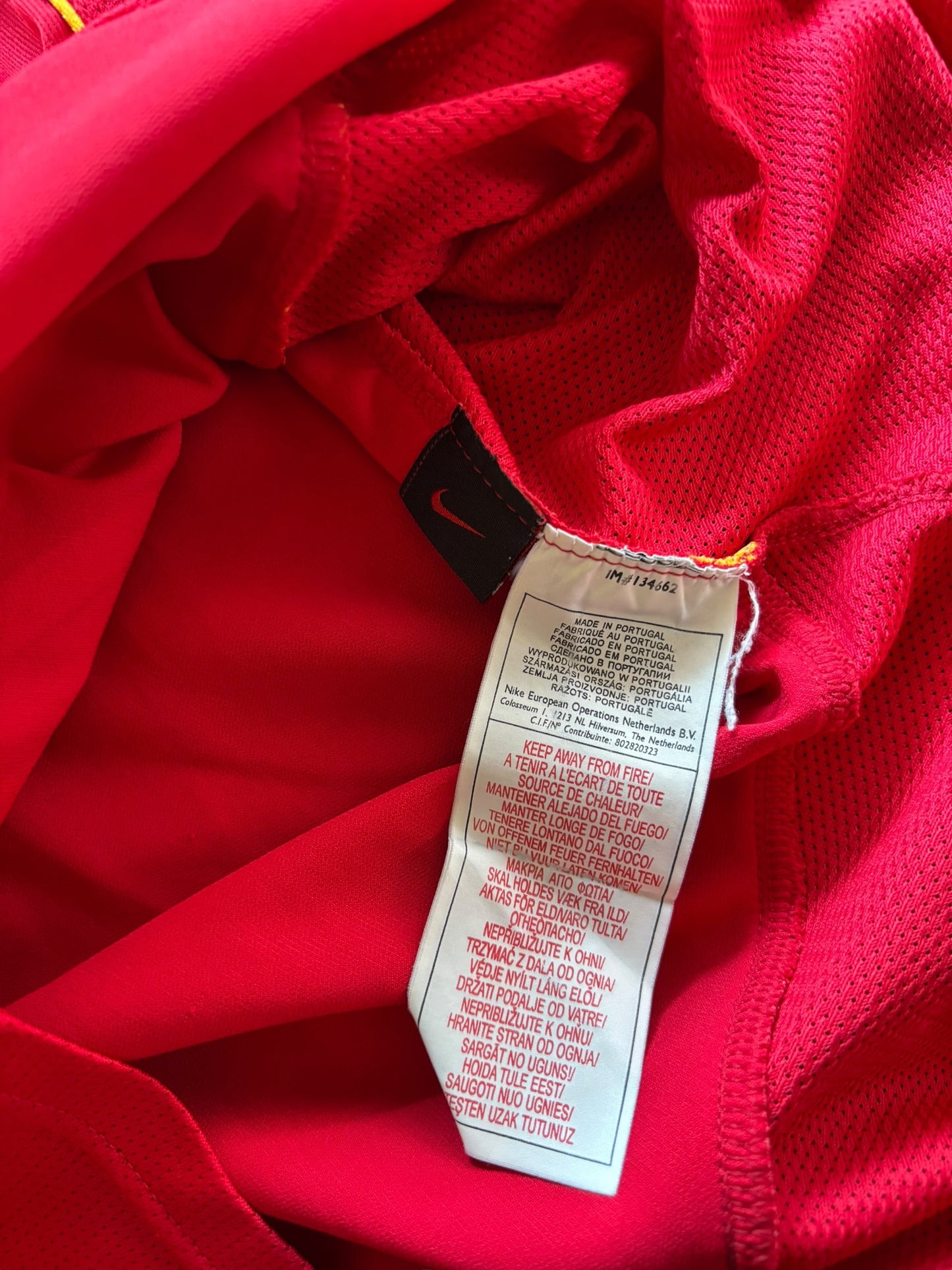 04/05 Nike Arsenal Home No.10 Dennis Bergkamp