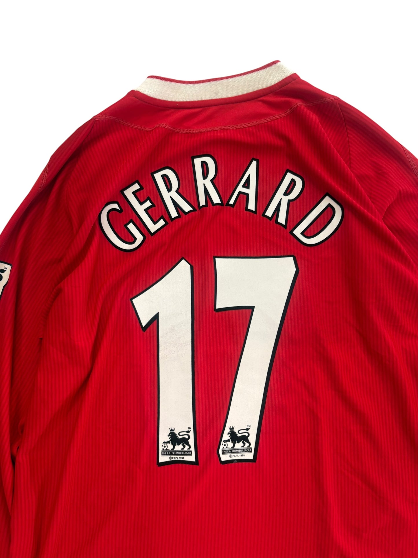 02/04 Reebok Liverpool Home Gerrard