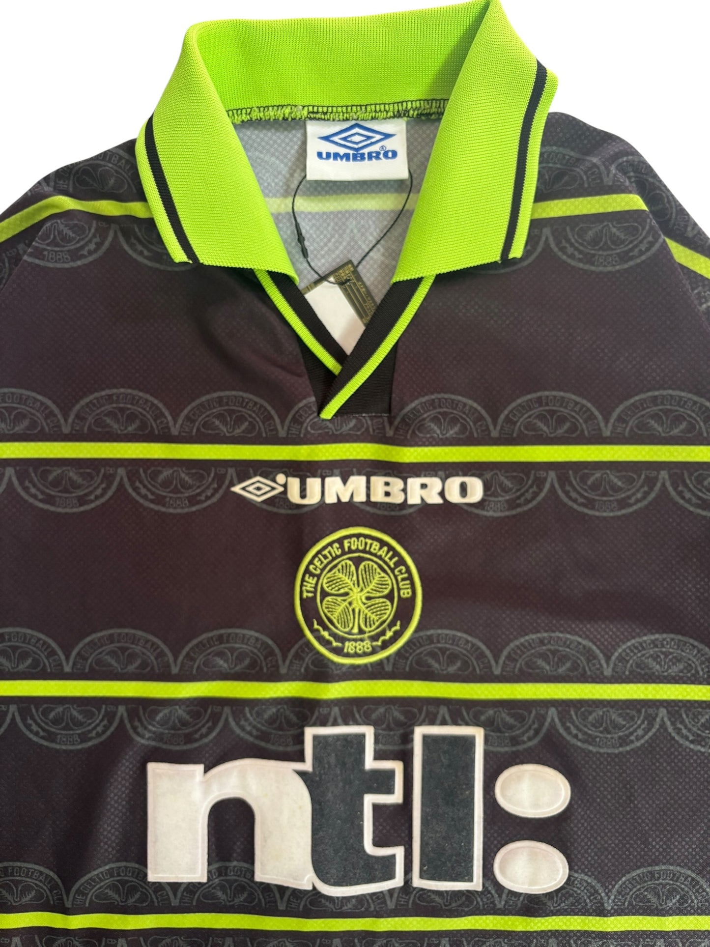 99/00 Umbro Celtic Away