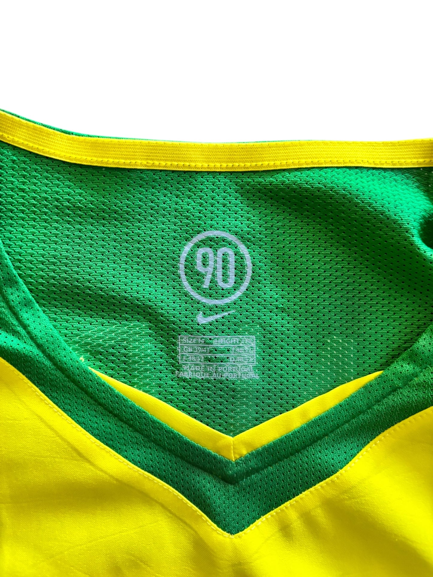 04/05 Nike Brazil National Team Home No.7 Ronaldinho
