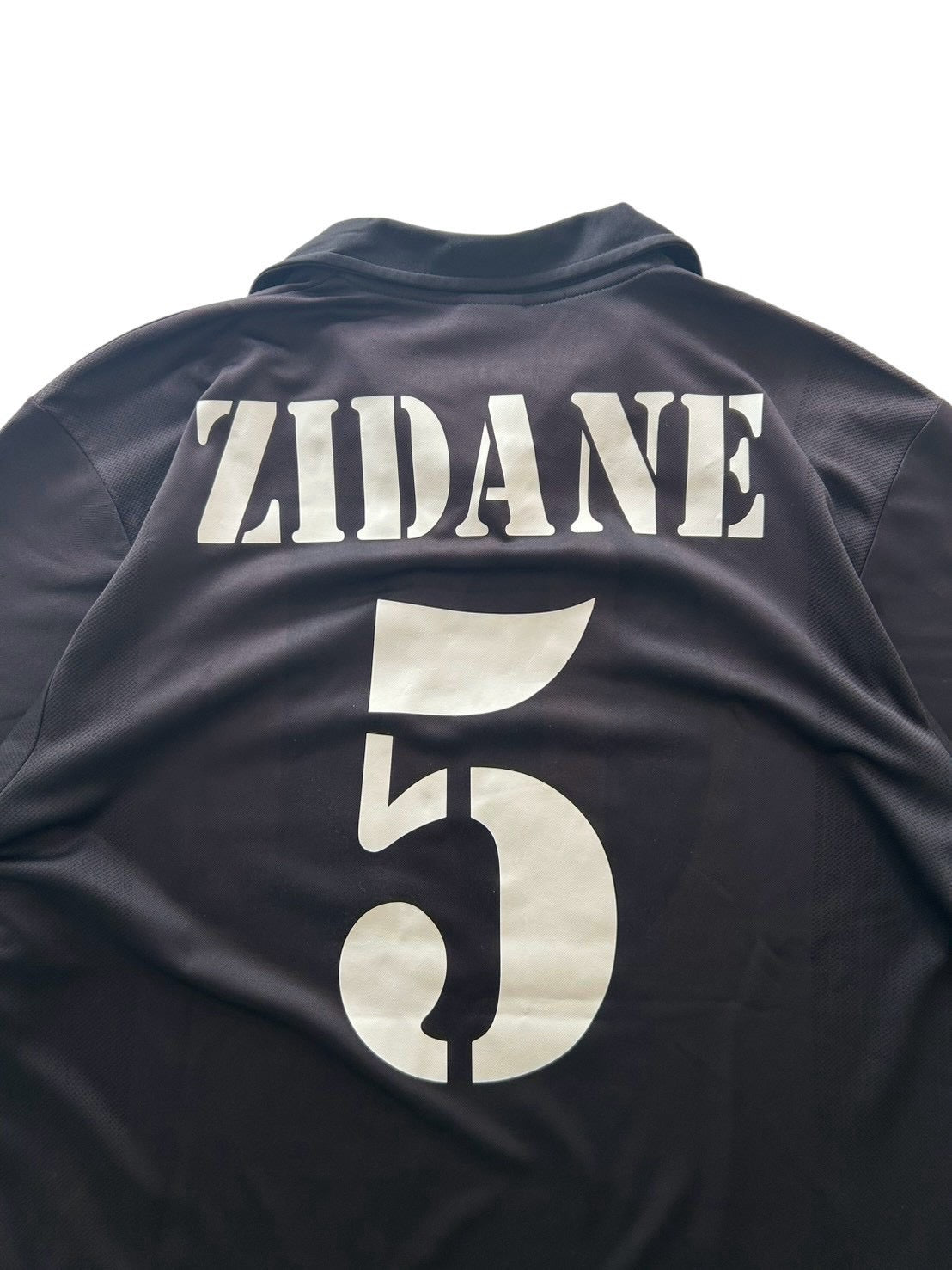 02/03 Adidas Real Madrid Away No.5 Zidane