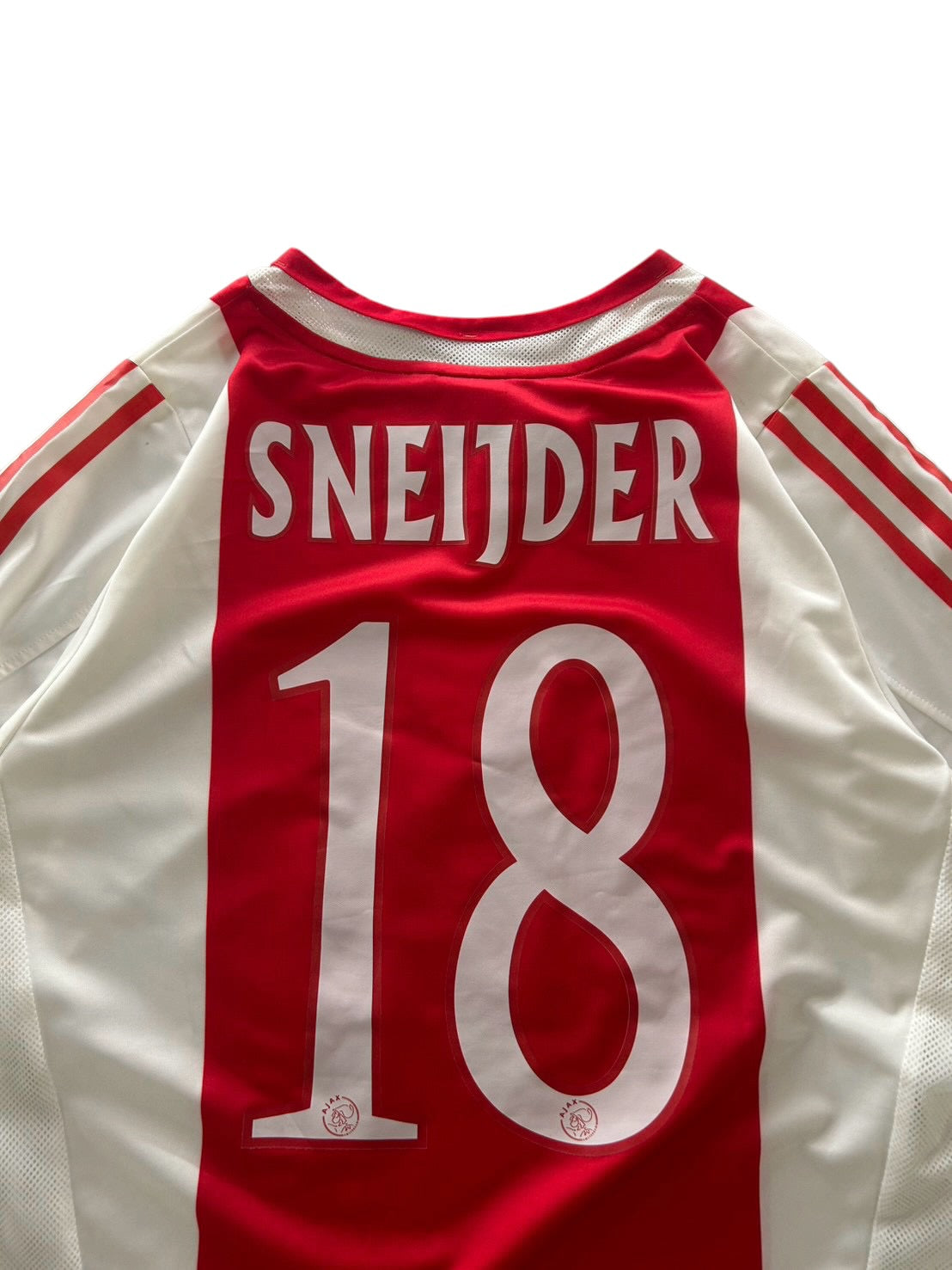 04/05 Adidas Ajax Home No.18 Sneijder
