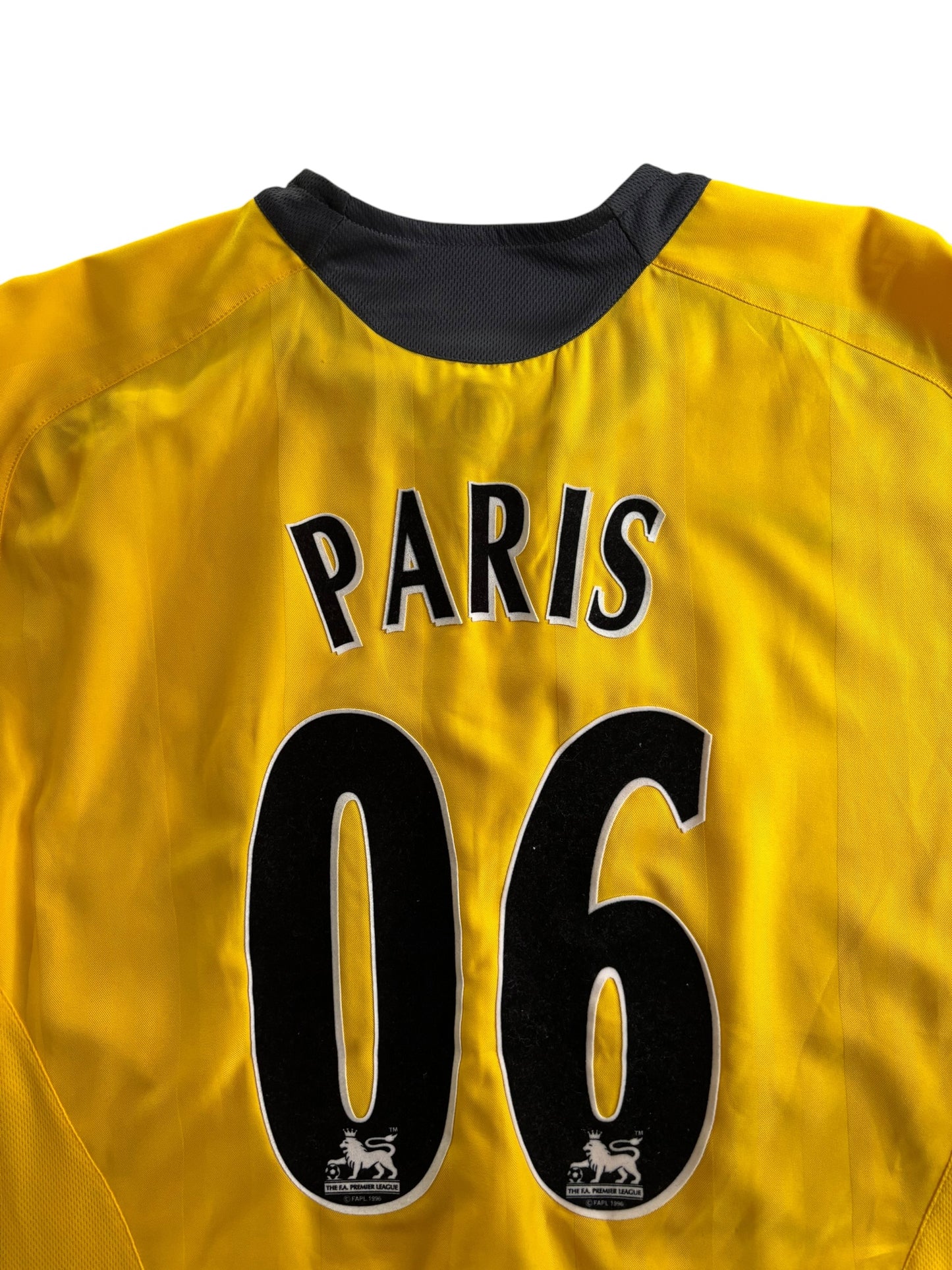 05/06 Nike Arsenal Away CL Final Memorial Kit