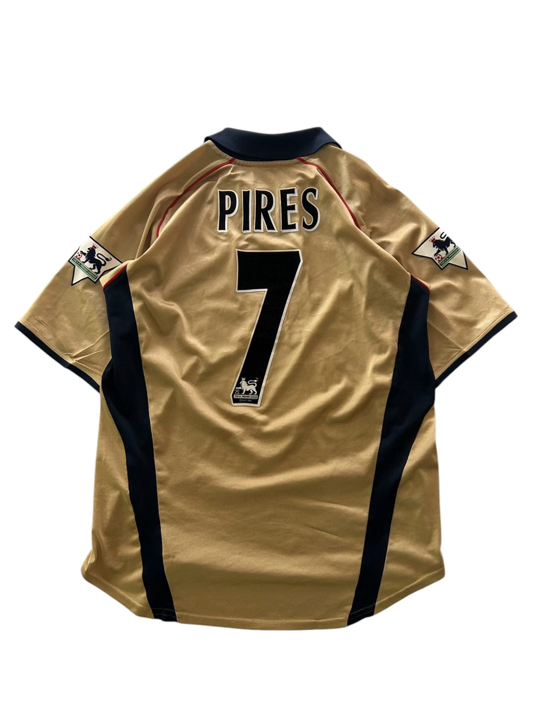 01/02 Nike Arsenal Away No.7 Pires