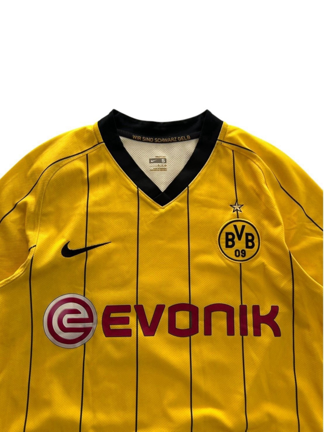 08/09 Dortmund Home No.15 Hummels