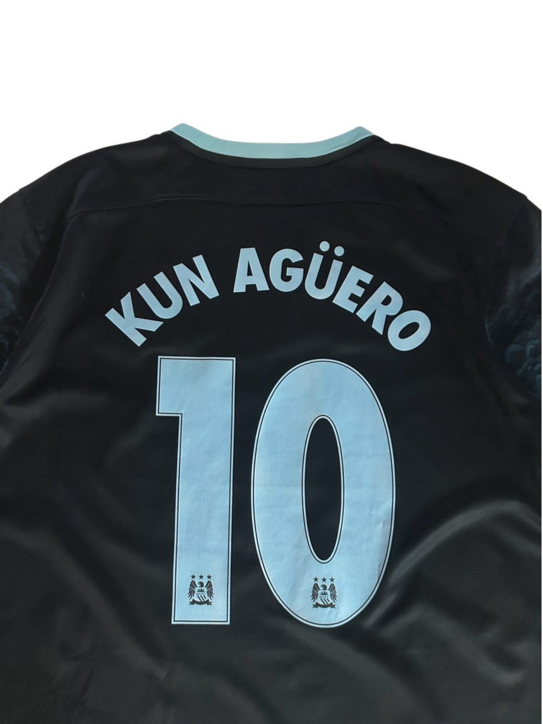 15/16 Nike Manchester City Away Kun Aguero