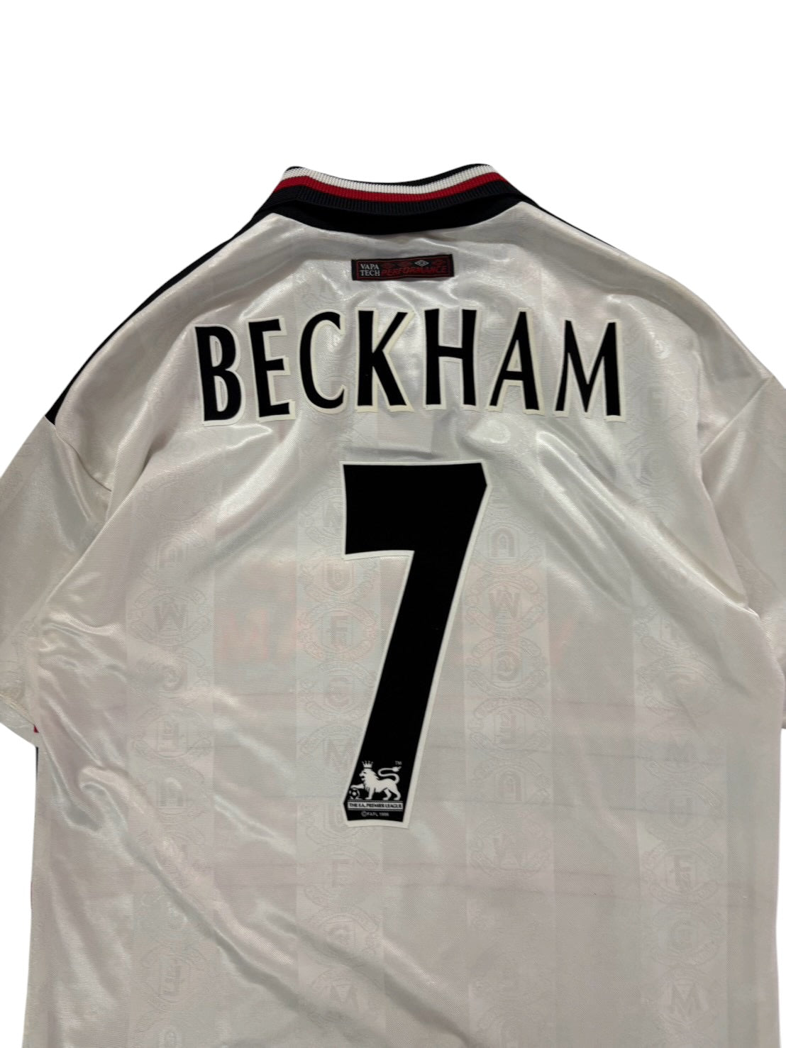 97/99 Umbro Manchester United Away No.7 Beckham