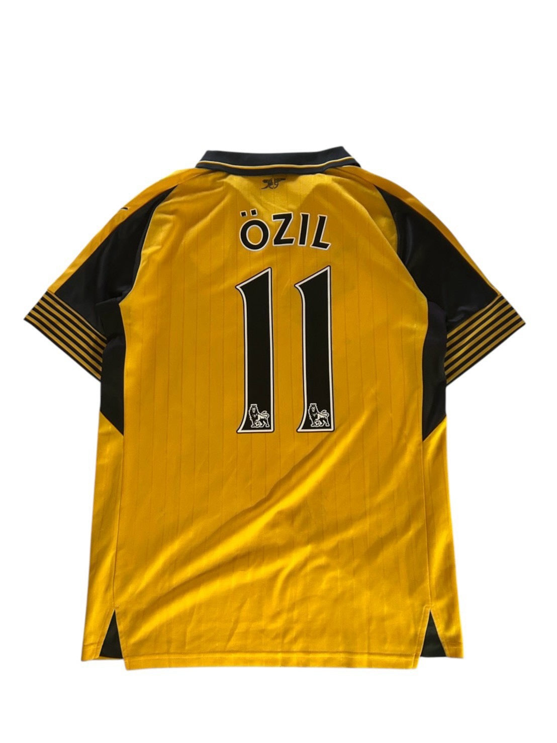 16/17 Puma Arsenal Away Ozil