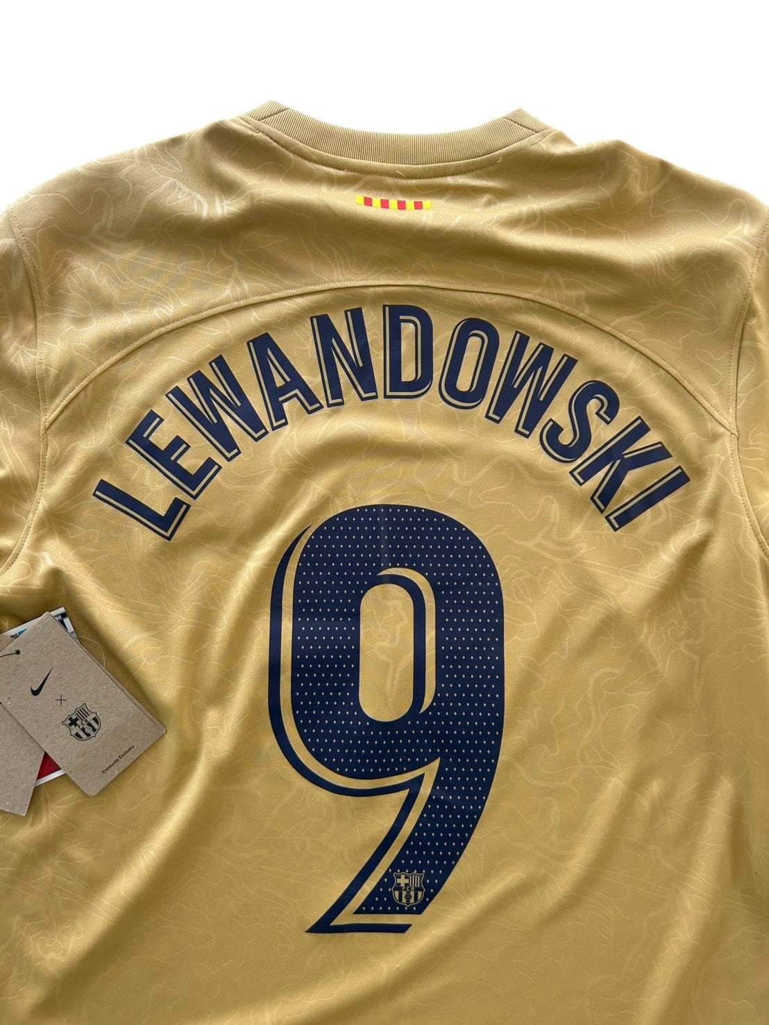 22/23 Nike Barcelona Away Lewandowski