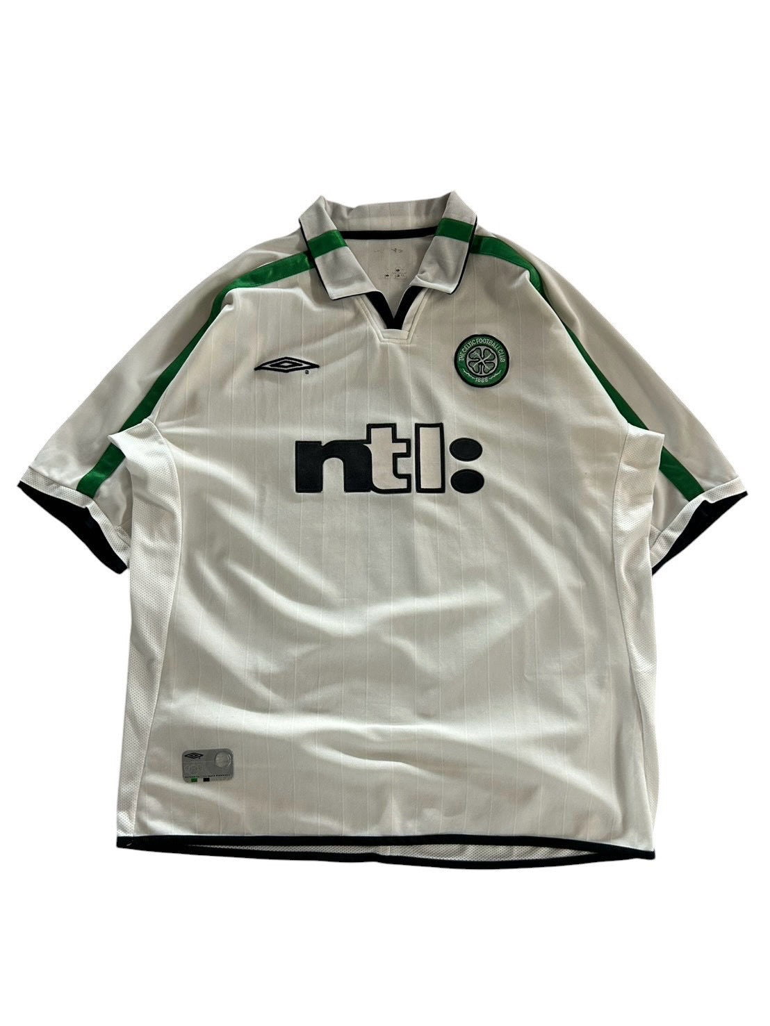 01/02 Umbro Celtic Away No.7 Lasson