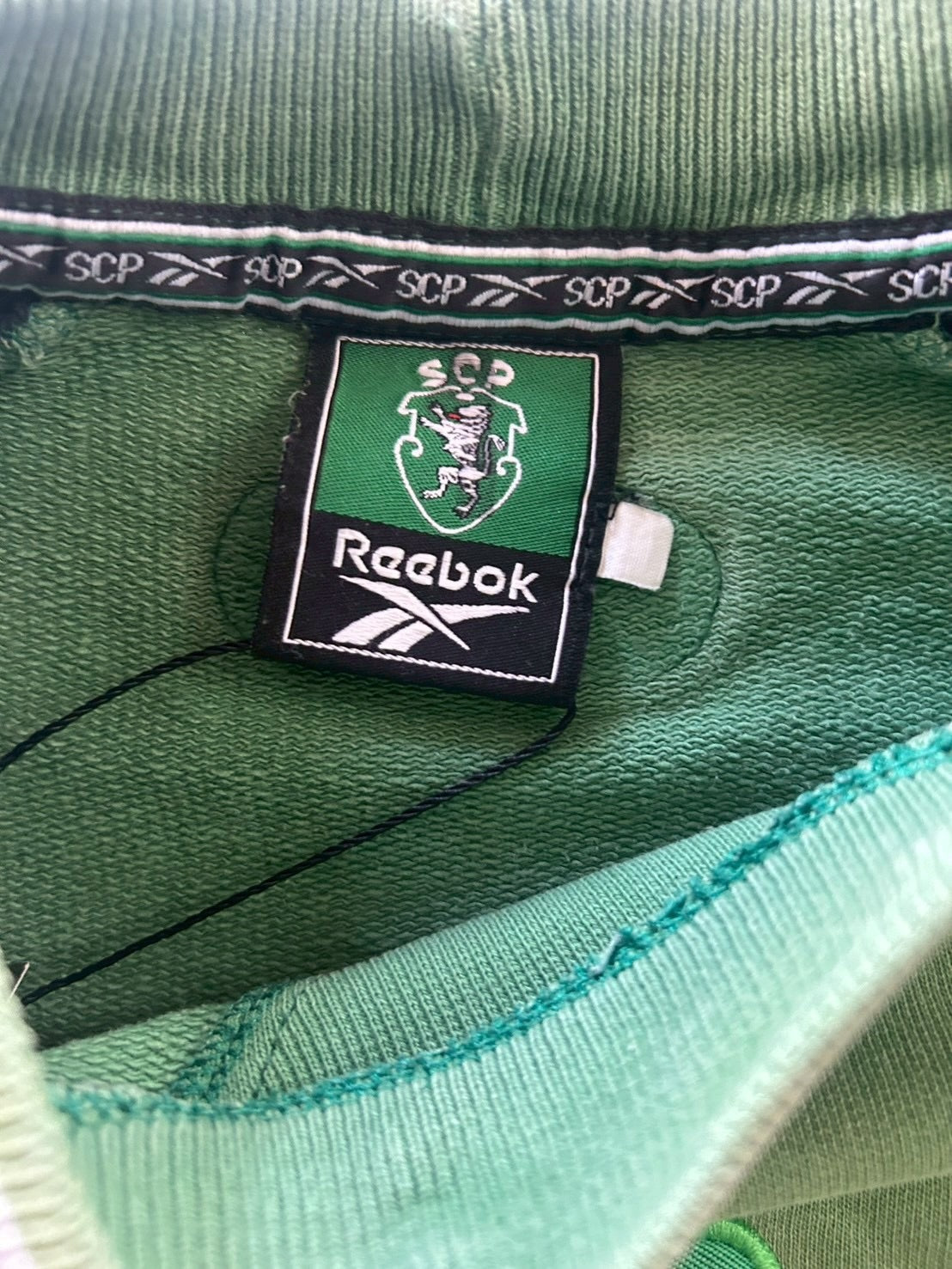 90s Reebok Sporting CP Training Sweat Shirt