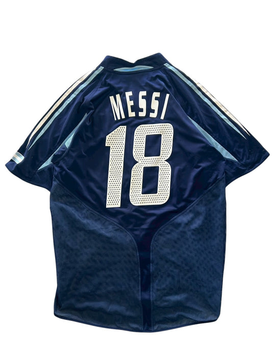 04/05 Adidas Argentina National Team Away No.18 Messi